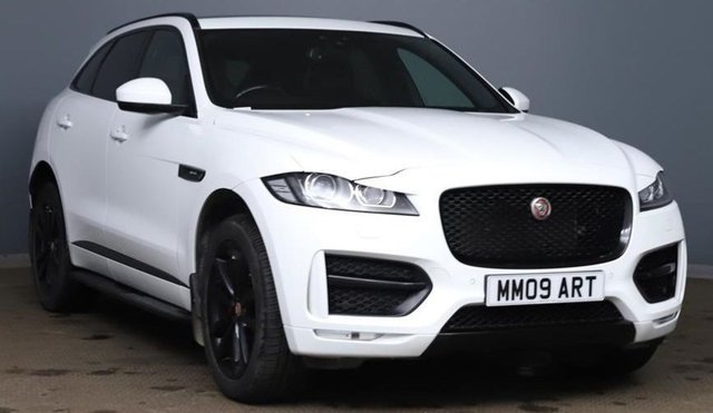 2017 JAGUAR F-PACE