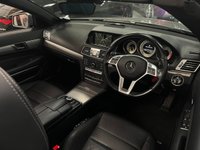 USED 2016 16 MERCEDES-BENZ E-CLASS 2.0 E200 AMG Line Cabriolet 2dr Petrol G-Tronic+ Euro 6 (s/s) (184 ps) DARK RED ROOF+AIRSCARF+LEATHER