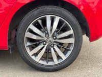 USED 2017 17 HONDA JAZZ 1.3 i-VTEC EX Hatchback 5dr Petrol CVT Euro 6 (s/s) (102 ps) THIS CAR COMES WITH 6 MONTHS WARRANTY , BREAKDOWN COVER & RECOVERY++  GREAT EXAMPLE OF AUTOMATIC  NAVIGATION SYSTEM + BLUETOOTH + DAB RADIO + USB CONNECTION + AUX CONNECTION + FRONT AND REAR PARKING SENSORS + REVERSING CAMERA + CRUISE CONTROL + CLIMATE CONTROL + PRIVACY GLASS + 16 INCH ALLOY WHEELS + SOUND SYSTEM AUTO START STOP FOLDING MIRRORS TRACTION CONTROL DAY TIME RUNNING LIGHTS KEY LESS START