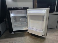 USED 2025 75 VOLKSWAGEN T7 Campervan 2.0 T28 TDI COMMERCE PLUS SOUTHLANDS EXECUTIVE 110 BHP SWB 5 YEAR WARRANTY + HUGE SPEC