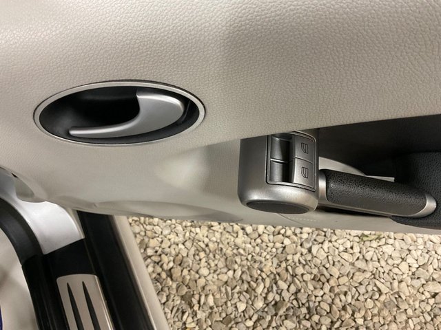 2009 MERCEDES-BENZ SLK (2009) - Photo 11