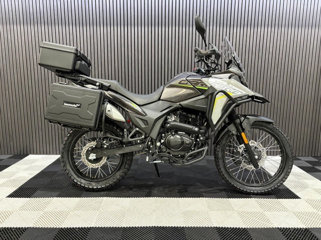 View our LEXMOTO CARRERA
