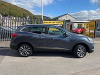 USED 2019 19 RENAULT KADJAR 1.3 TCe Iconic SUV 5dr Petrol Manual Euro 6 (s/s) (140 ps) 