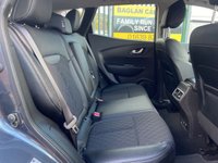USED 2019 19 RENAULT KADJAR 1.3 TCe Iconic SUV 5dr Petrol Manual Euro 6 (s/s) (140 ps) 