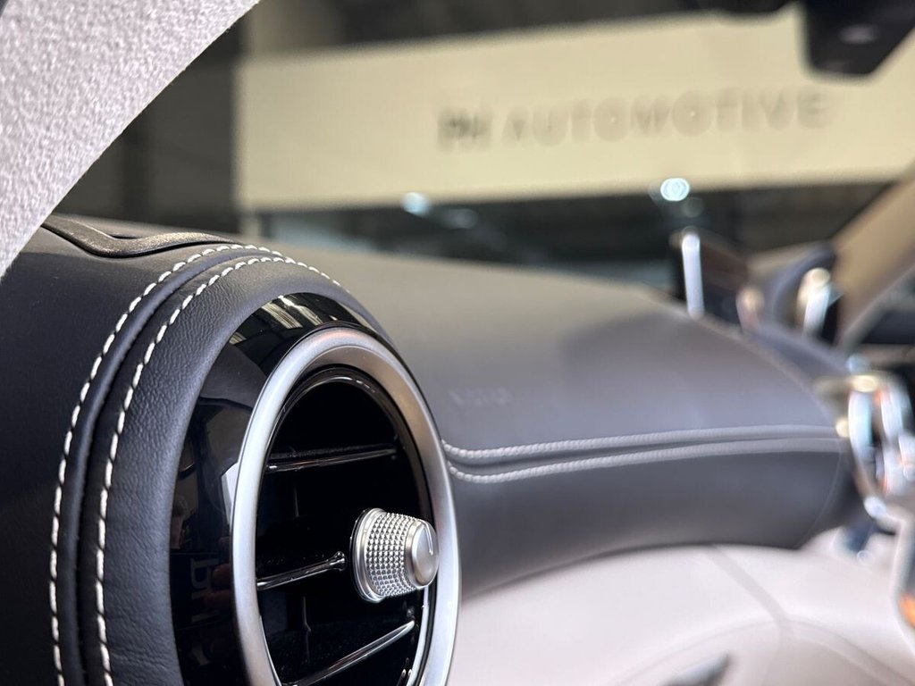 USED 2017 17 MERCEDES-BENZ AMG GT 4.0 V8 BiTurbo C Roadster 2dr Petrol SpdS DCT Euro 6 (s/s) (557 ps) MB HISTORY|AMG SEATS|BURMESTER