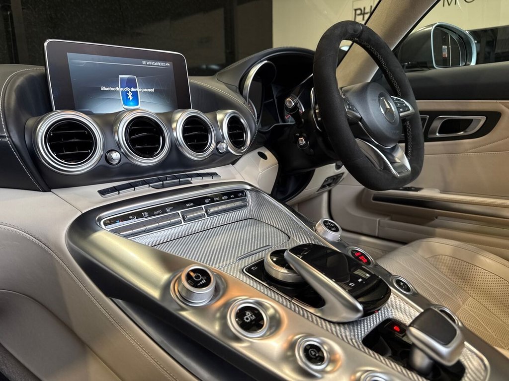 USED 2017 17 MERCEDES-BENZ AMG GT 4.0 V8 BiTurbo C Roadster 2dr Petrol SpdS DCT Euro 6 (s/s) (557 ps) MB HISTORY|AMG SEATS|BURMESTER