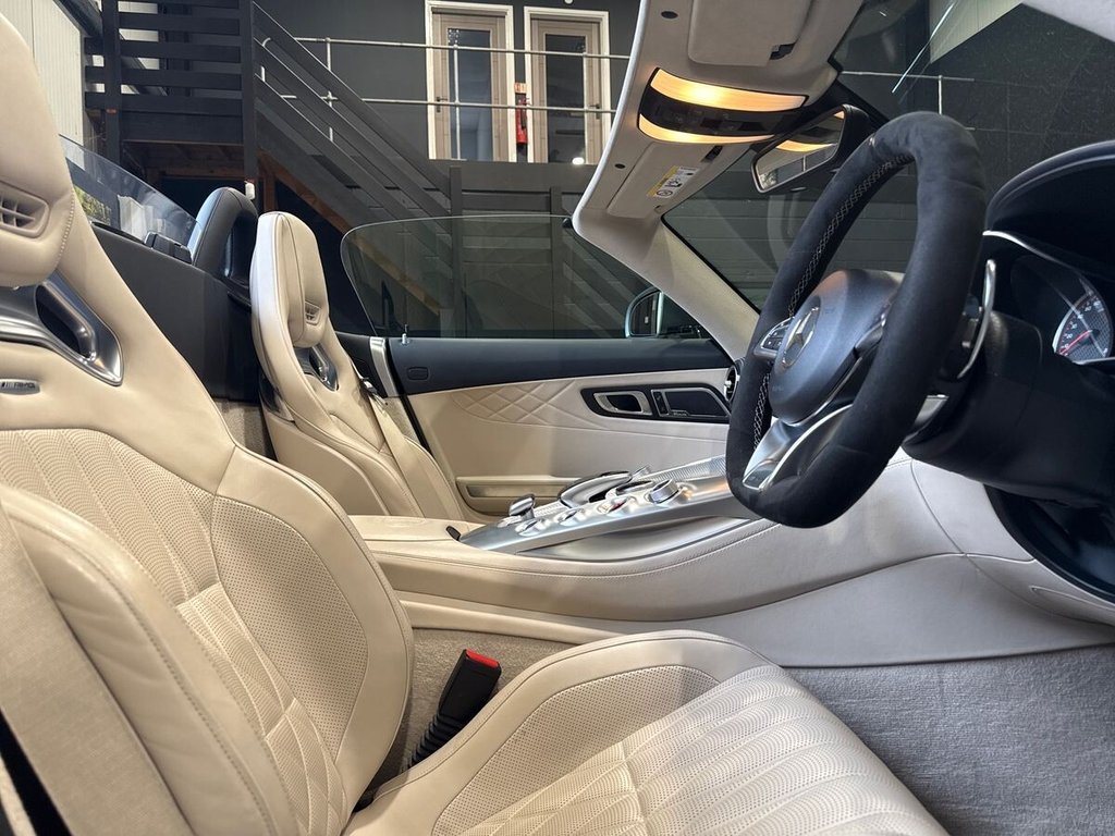 USED 2017 17 MERCEDES-BENZ AMG GT 4.0 V8 BiTurbo C Roadster 2dr Petrol SpdS DCT Euro 6 (s/s) (557 ps) MB HISTORY|AMG SEATS|BURMESTER