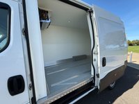 USED 2024 73 IVECO DAILY 2.3D HPI 14V 35S 3520 Panel Van 5dr Diesel Manual MWB H2 Euro 6 (s/s) (136 ps) GAH FRIDGE | MWB