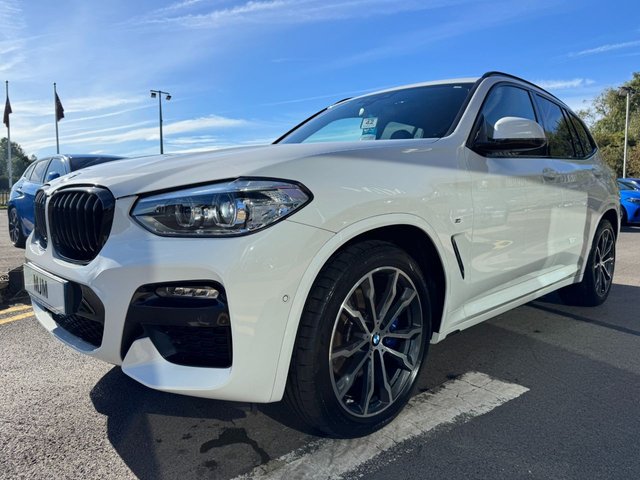 2021 BMW X3 2021 3.0 30d MHT M Sport SUV 5dr Diesel Hybrid Auto xDrive Euro 6 (s/s) (286 ps) * HUGE SPEC LIST * COMFORT + TECH PACK * M SPORT PRO PACK * HEADS-UP DISPLAY * HEATED VERNASCA LEATHER * HEATED STEERING WHEEL * 20" ALLOY WHEELS * EXTENDED STORAGE * PARKING ASSISTANT * AMBIENT LIGHTING * ALPINE WHITE * AUTOMATIC TAILGATE * VIRTUAL COCKPIT * SUN PROTECTION GLAZING * EXTENDED STORAGE * LED LIGHTS * APPLE CARPLAY * REAR CAMERA * SAT NAV * DAB * STUNNING THROUGHOUT * - Photo 7