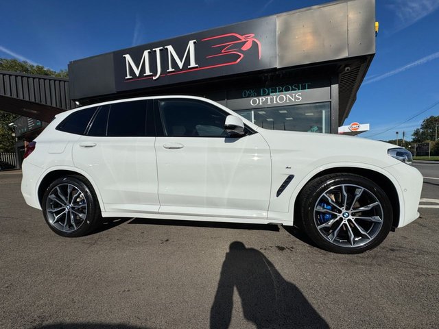 2021 BMW X3 2021 3.0 30d MHT M Sport SUV 5dr Diesel Hybrid Auto xDrive Euro 6 (s/s) (286 ps) * HUGE SPEC LIST * COMFORT + TECH PACK * M SPORT PRO PACK * HEADS-UP DISPLAY * HEATED VERNASCA LEATHER * HEATED STEERING WHEEL * 20" ALLOY WHEELS * EXTENDED STORAGE * PARKING ASSISTANT * AMBIENT LIGHTING * ALPINE WHITE * AUTOMATIC TAILGATE * VIRTUAL COCKPIT * SUN PROTECTION GLAZING * EXTENDED STORAGE * LED LIGHTS * APPLE CARPLAY * REAR CAMERA * SAT NAV * DAB * STUNNING THROUGHOUT * - Photo 10