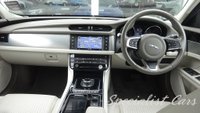 USED 2017 67 JAGUAR XF 2.0d Prestige Saloon 4dr Diesel Auto Euro 6 (s/s) (180 ps) 