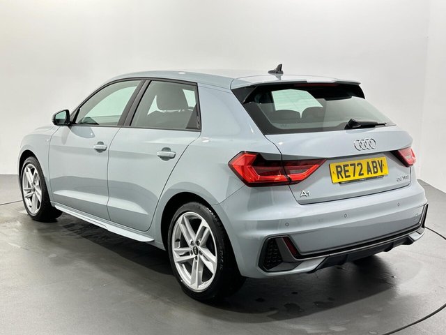 2022 Audi A1 - Photo 6