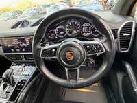 USED 2020 70 PORSCHE CAYENNE 3.0 V6 E-Hybrid 17.9kWh SUV 5dr Petrol Plug-in Hybrid TiptronicS 4WD Euro 6 (s/s) (3.6kW Charger) (462 ps) 12 MONTHS  WARRANY INCLUDING !!!