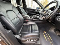 USED 2020 70 PORSCHE CAYENNE 3.0 V6 E-Hybrid 17.9kWh SUV 5dr Petrol Plug-in Hybrid TiptronicS 4WD Euro 6 (s/s) (3.6kW Charger) (462 ps) 12 MONTHS  WARRANY INCLUDING !!!