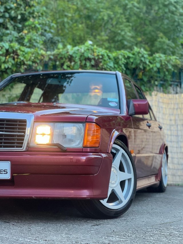 View our MERCEDES-BENZ 190