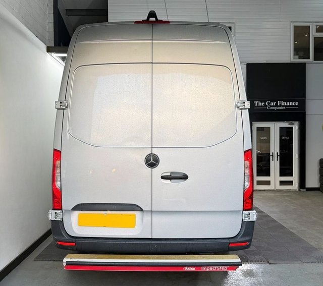 2020 Mercedes-Benz SPRINTER - Photo 5