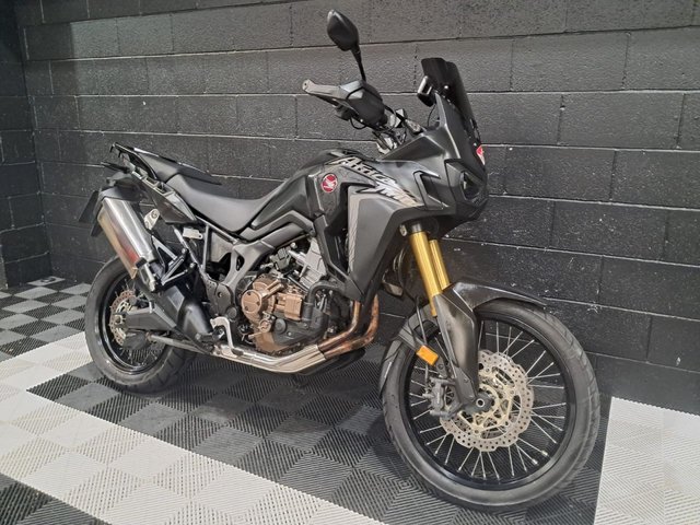 View our HONDA CRF1000L AFRICA TWIN