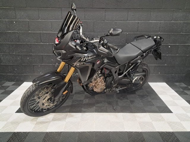 View our HONDA CRF1000L AFRICA TWIN