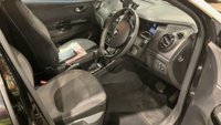 USED 2015 15 RENAULT CAPTUR 1.5 dCi Dynamique S MediaNav SUV 5dr Diesel EDC Euro 5 (90 ps) 