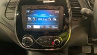 USED 2015 15 RENAULT CAPTUR 1.5 dCi Dynamique S MediaNav SUV 5dr Diesel EDC Euro 5 (90 ps) 