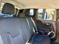 USED 2017 67 JEEP RENEGADE 1.4T MultiAirII Longitude SUV 5dr Petrol DDCT Euro 6 (s/s) (140 ps) STAND OUT FROM THE CROWD!