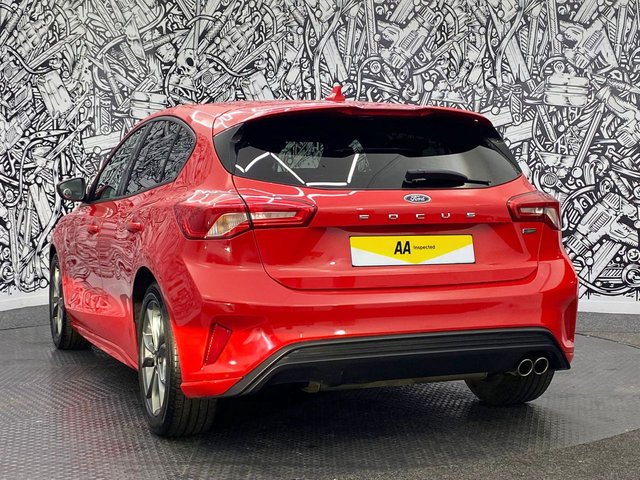 2018 Ford Focus 1L St-Line 5dr - Photo 9