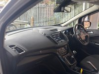 USED 2016 16 FORD GRAND C-MAX 1.5 TDCi Titanium MPV 5dr Diesel Manual Euro 6 (s/s) (120 ps)+7 SEATS+TOW BAR+CRUISE+SENSORS+NAV 2 KEYS+&pound;35 ROAD TAX+HISTORY+7 SEATS+TOW BAR+CRUISE+SENSORS+NAV+CAMERA+ALLOYS+AIRCON+HPI CLEAR