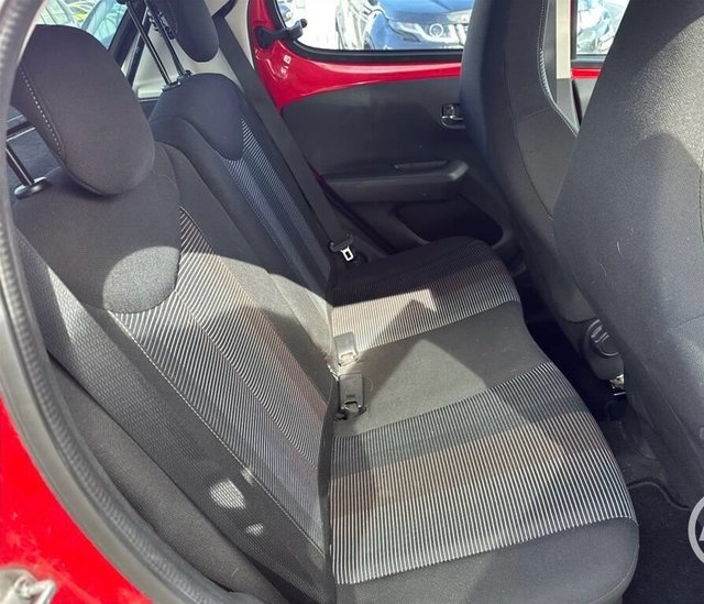 2015 Peugeot 108 1.2L Allure 5dr - Photo 8