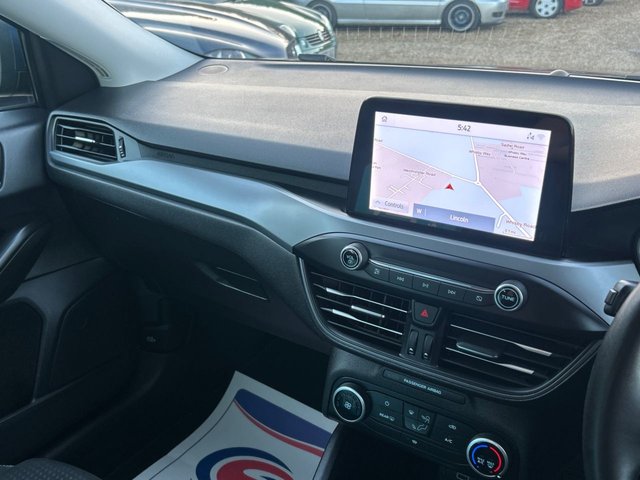 2022 FORD FOCUS - Photo 12