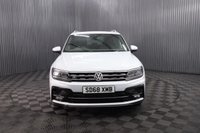 USED 2018 68 VOLKSWAGEN TIGUAN 2.0 TDI R-Line SUV 5dr Diesel Manual Euro 6 (s/s) (150 ps) PANORAMIC SUNROOF / PEARLESCENT WHITE / ONE PREVIOUS OWNER