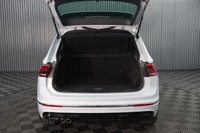 USED 2018 68 VOLKSWAGEN TIGUAN 2.0 TDI R-Line SUV 5dr Diesel Manual Euro 6 (s/s) (150 ps) PANORAMIC SUNROOF / PEARLESCENT WHITE / ONE PREVIOUS OWNER