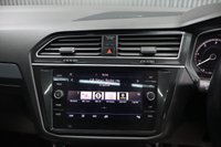 USED 2018 68 VOLKSWAGEN TIGUAN 2.0 TDI R-Line SUV 5dr Diesel Manual Euro 6 (s/s) (150 ps) PANORAMIC SUNROOF / PEARLESCENT WHITE / ONE PREVIOUS OWNER