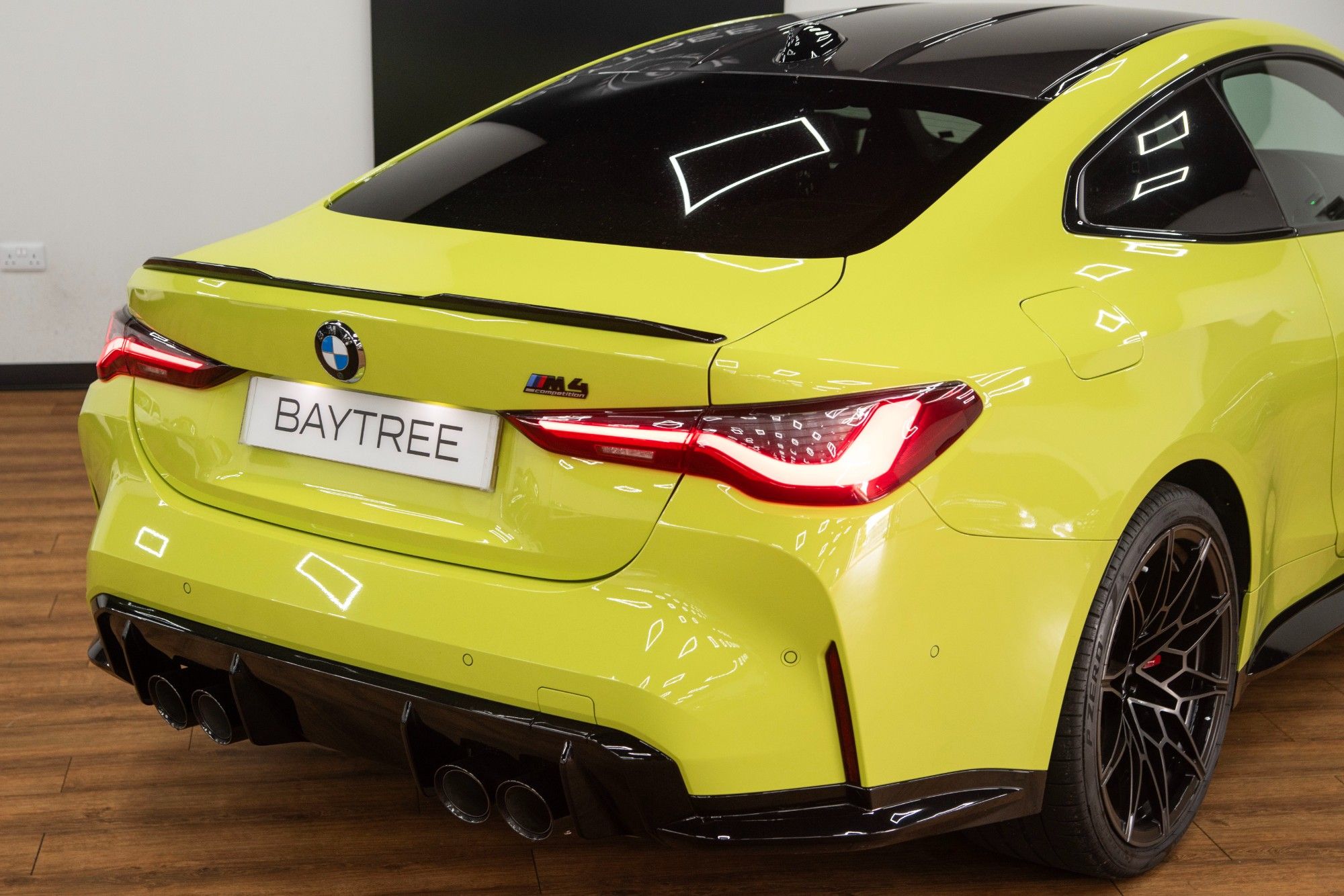 USED 2022 22 BMW M4 3.0 BiTurbo Competition 
