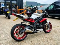 USED 2015 15 TRIUMPH STREET TRIPLE 675 RX - BUY ONLINE 24 HRS A DAY - FINANCE AVAILABLE - ALL TYPES OF CREDIT ACCEPTED 