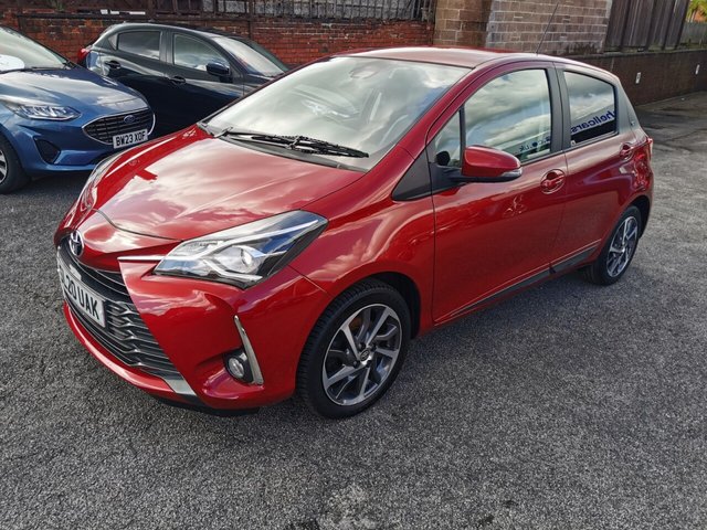 2020 TOYOTA YARIS - Photo 2
