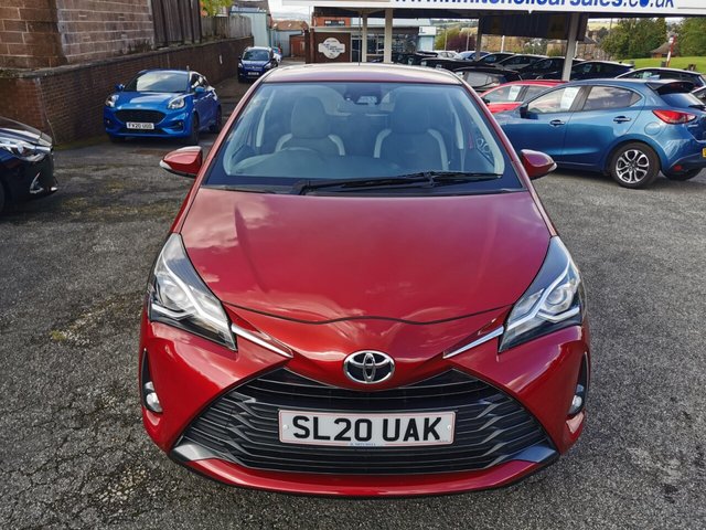 2020 TOYOTA YARIS - Photo 3