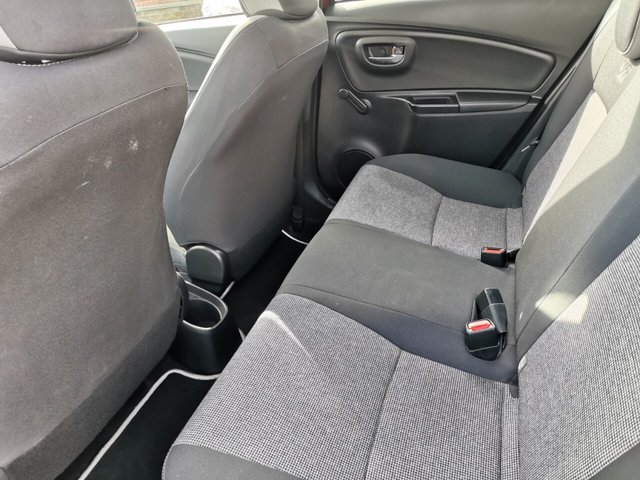 2020 TOYOTA YARIS - Photo 11