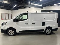 USED 2022 72 RENAULT TRAFIC 2.0 dCi Blue SL28 Business+ Panel Van 5dr Diesel Manual L1 H1 Euro 6 (s/s) (130 ps) FANTASTIC CONDITION - FREE DELIVERY