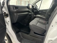 USED 2022 72 RENAULT TRAFIC 2.0 dCi Blue SL28 Business+ Panel Van 5dr Diesel Manual L1 H1 Euro 6 (s/s) (130 ps) FANTASTIC CONDITION - FREE DELIVERY