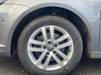 USED 2014 64 VOLKSWAGEN TOURAN 1.6 TDI BlueMotion Tech SE MPV 5dr Diesel DSG Euro 5 (s/s) (105 ps) 