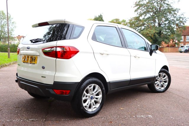 2017 FORD ECOSPORT - Photo 9