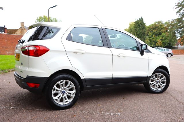 2017 FORD ECOSPORT - Photo 10