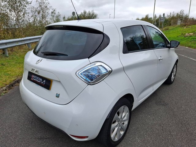 2016 RENAULT ZOE - Photo 12