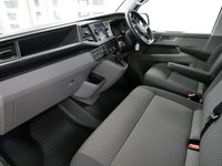 USED 2024 24 VOLKSWAGEN TRANSPORTER T30 2.0 TDI 150 BHP SWB HIGHLINE DSG AUTO KOMBI 5 SEATER ( NO VAT ) SAT NAV | 5 SEATS | DSG AUTO | NO VAT !