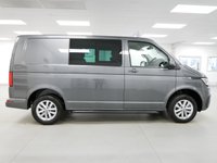 USED 2024 24 VOLKSWAGEN TRANSPORTER T30 2.0 TDI 150 BHP SWB HIGHLINE DSG AUTO KOMBI 5 SEATER ( NO VAT ) SAT NAV | 5 SEATS | DSG AUTO | NO VAT !