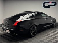 USED 2011 11 JAGUAR XJ 5.0 V8 Portfolio Saloon 4dr Petrol Auto Euro 5 (385 ps) PAN ROOF|HEAT+COOL CREAM SEATS