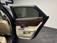 USED 2011 11 JAGUAR XJ 5.0 V8 Portfolio Saloon 4dr Petrol Auto Euro 5 (385 ps) PAN ROOF|HEAT+COOL CREAM SEATS