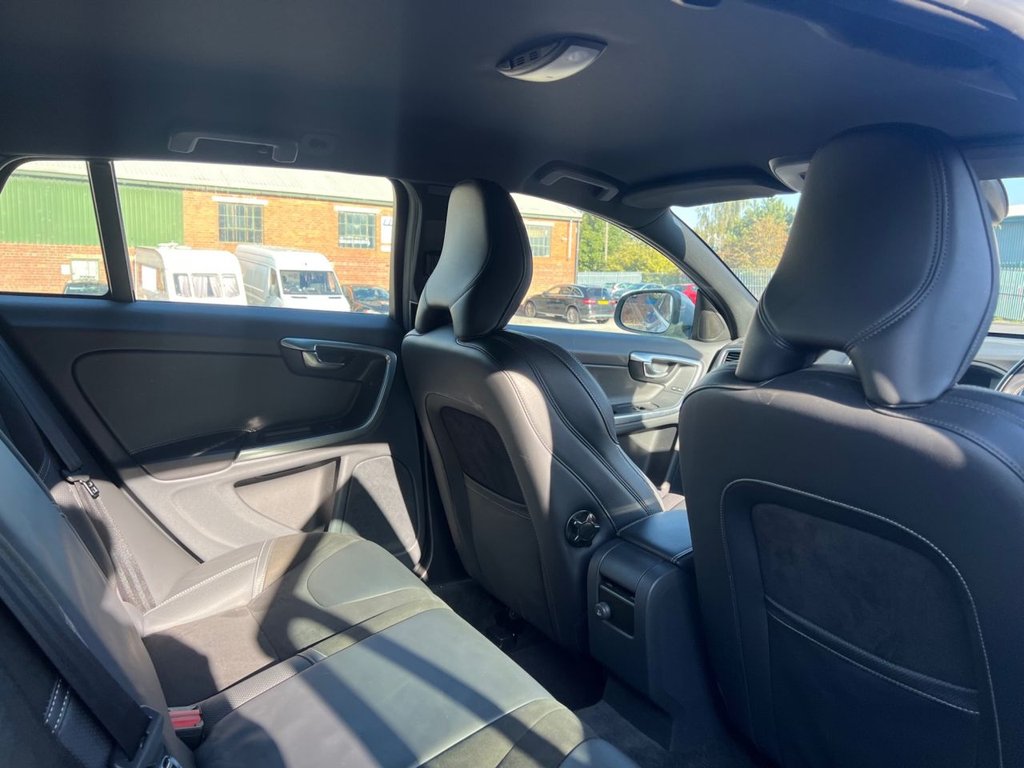 USED 2014 14 VOLVO V60 1.6 D2 R-Design Nav Estate 5dr Diesel Manual Euro 5 (s/s) (115 ps) *AWARD WINNING DEALERSHIP*