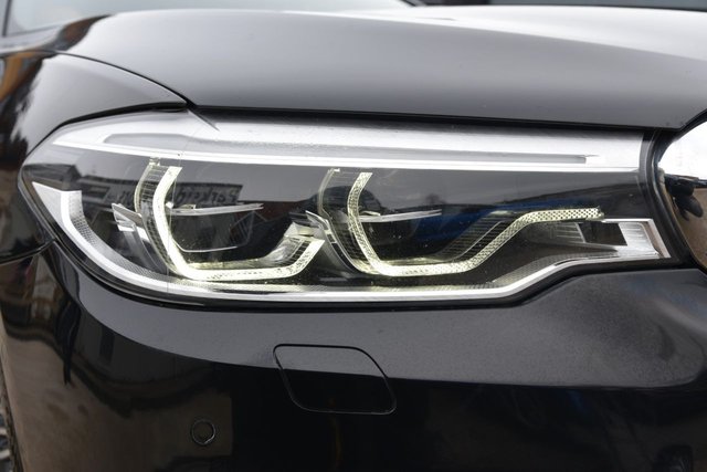 2017 BMW 5 SERIES - Photo 11