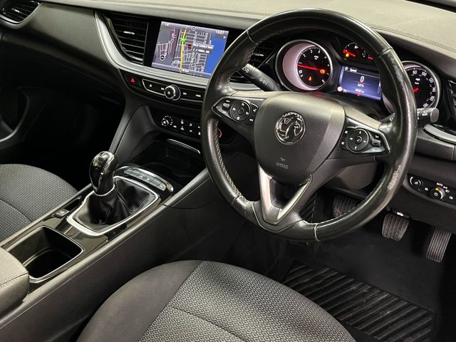 View our VAUXHALL INSIGNIA